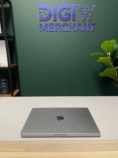 Apple MacBook Pro 14-inch With M3 Chip 512GB - Space Grey (Pre-owned | A-Grade)