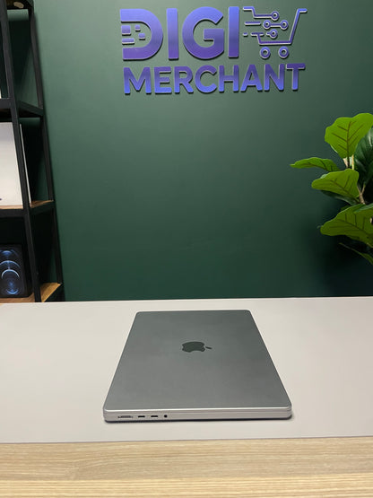Apple MacBook Pro 14-inch With M3 Chip 512GB - Space Grey (Pre-owned | A-Grade)