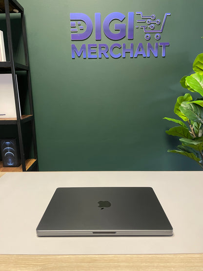 MacBook Pro 14-inch With M3 Pro Chip 512GB | 18GB  - Space Black (Pre-owned | B-Grade)