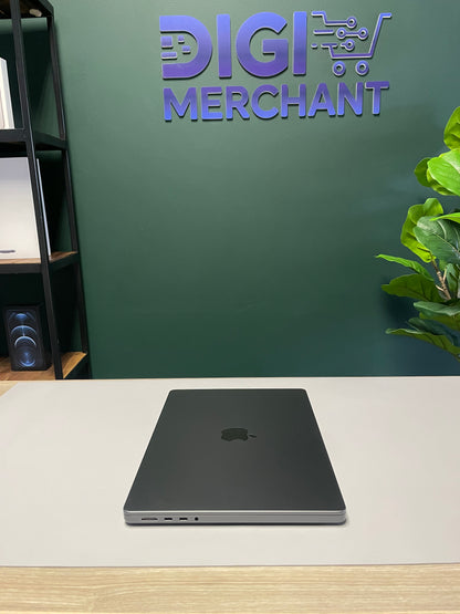 MacBook Pro 14-inch With M3 Pro Chip 512GB | 18GB  - Space Black (Pre-owned | B-Grade)