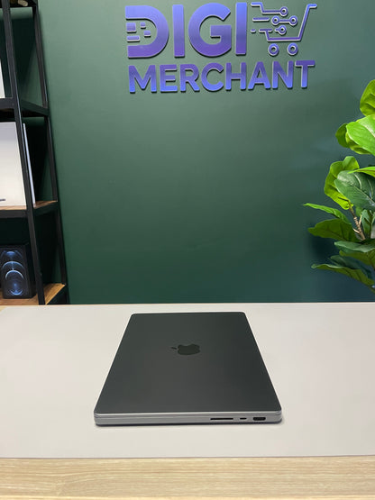MacBook Pro 14-inch With M3 Pro Chip 512GB | 18GB  - Space Black (Pre-owned | B-Grade)