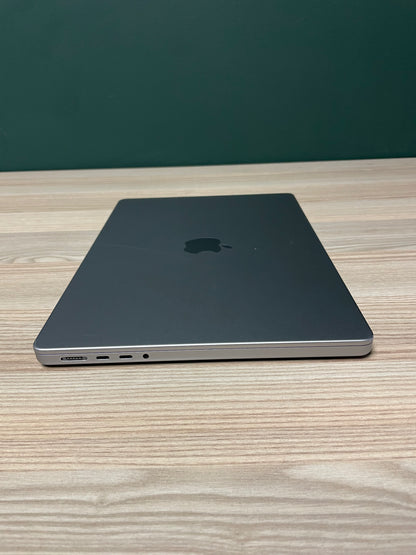 MacBook Pro 14-inch With M3 Chip 512GB - Space Grey  (Pre-owned |C-Grade)