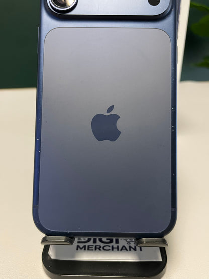 iPhone 17 Pro Max 256GB - Deep Blue (Pre-owned | B-Grade)