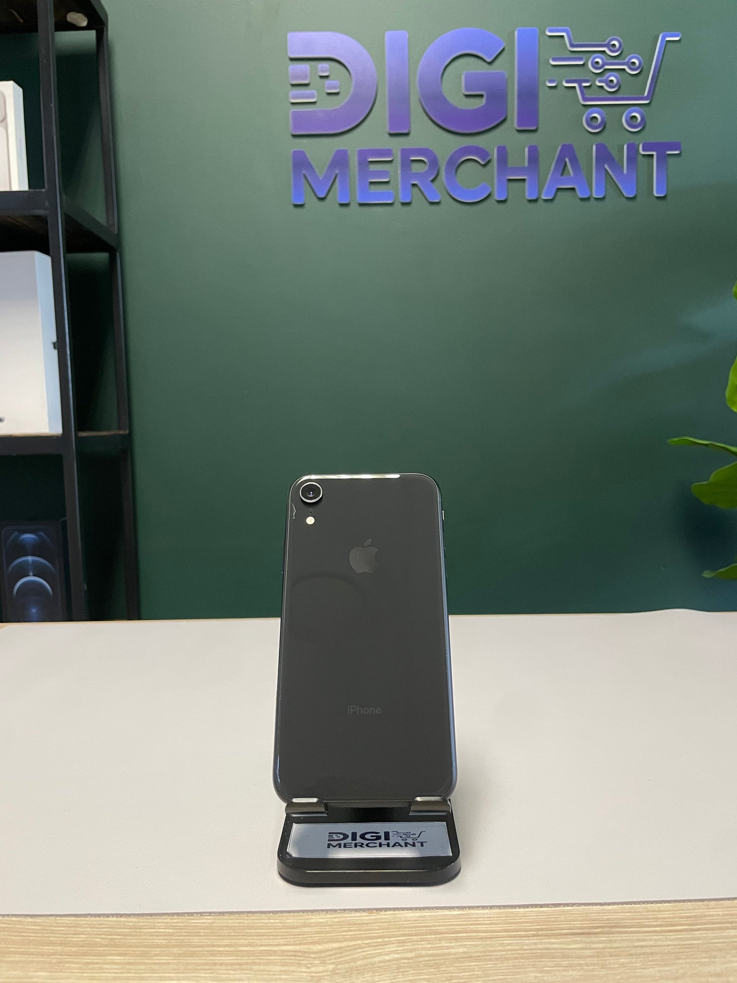Apple iPhone XR 64GB - Black (Pre-owned | A-Grade - Pristine)