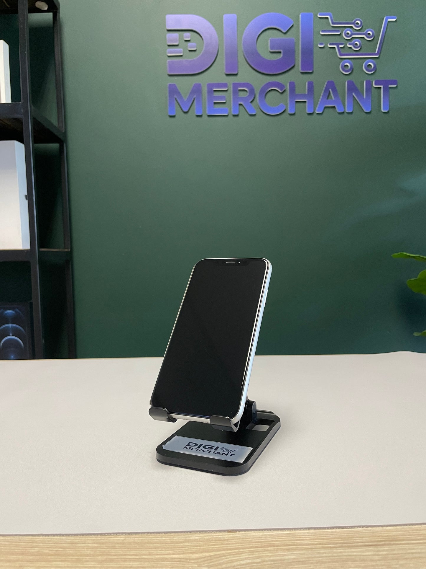 iPhone XR 64GB - White (Pre-owned | B-Grade)