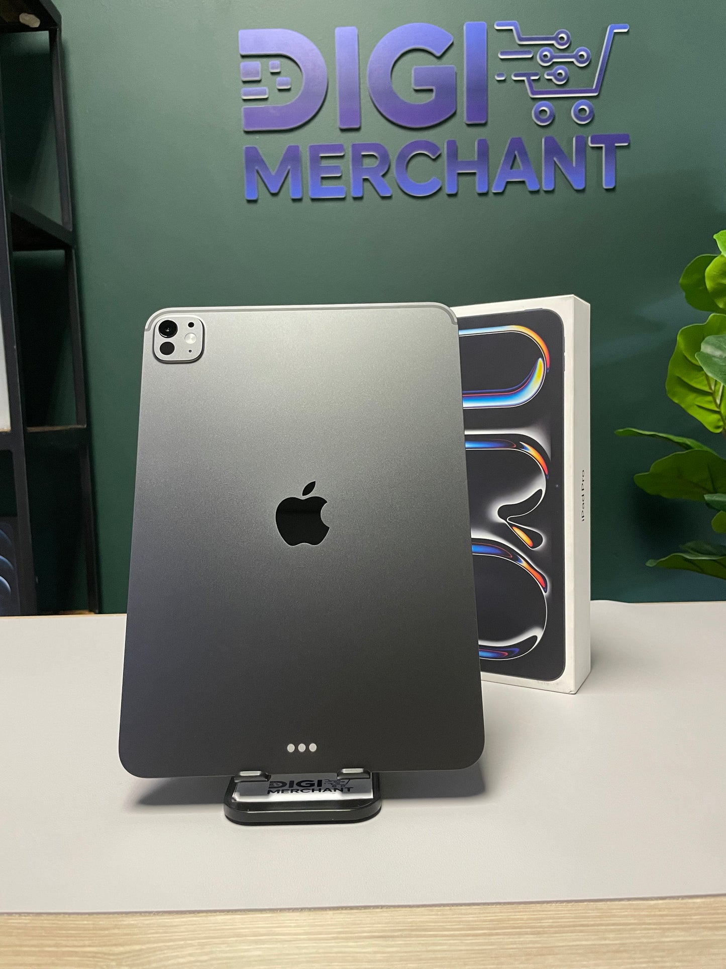 Apple iPad Pro 11-inch M5 | Wi-Fi | 256gb - Space Black (Pre-owned | A-Grade - Pristine)