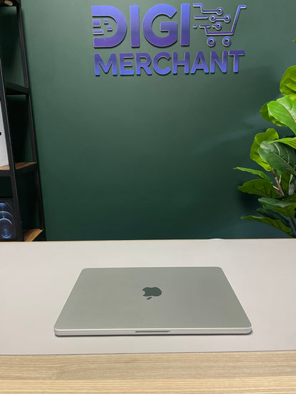 MacBook Air 13-inch | M4 Chip | 256GB | 16GB- Silver (Pre-owned | A-Grade)
