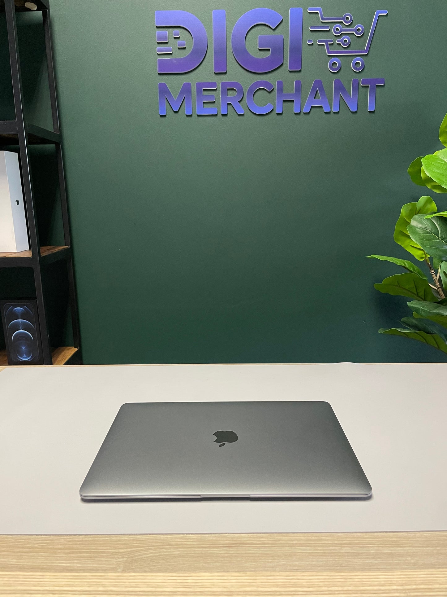MacBook Air M1 - 256GB - Space Grey (Pre-owned |B-Grade)