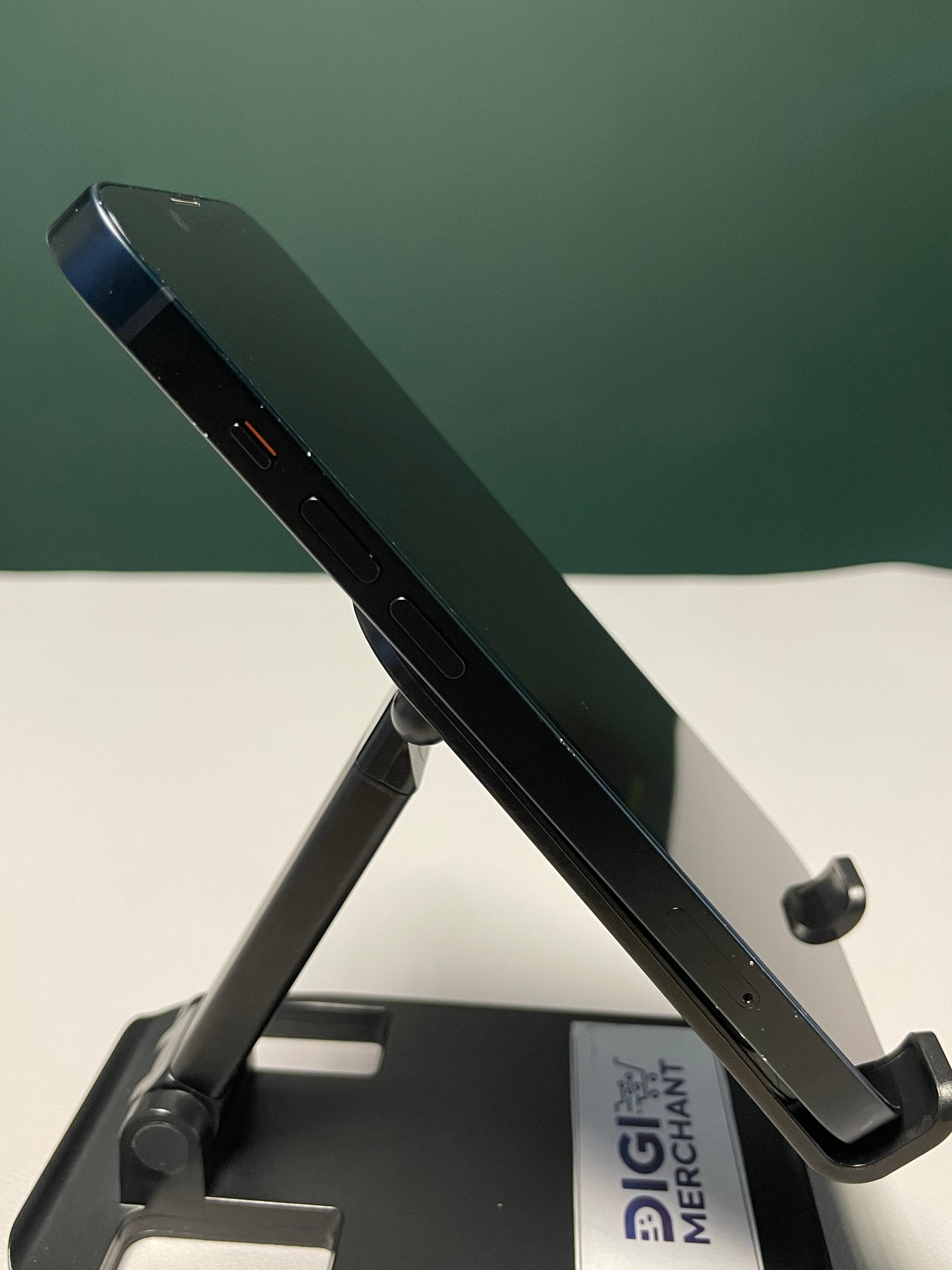iPhone 14 256GB - Midnight (Pre-owned |B-Grade)