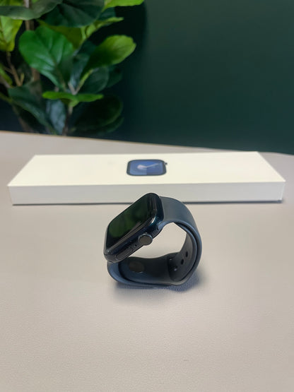 Apple Watch Series 9 GPS - 41mm Midnight (Pre-owned | B-Grade)
