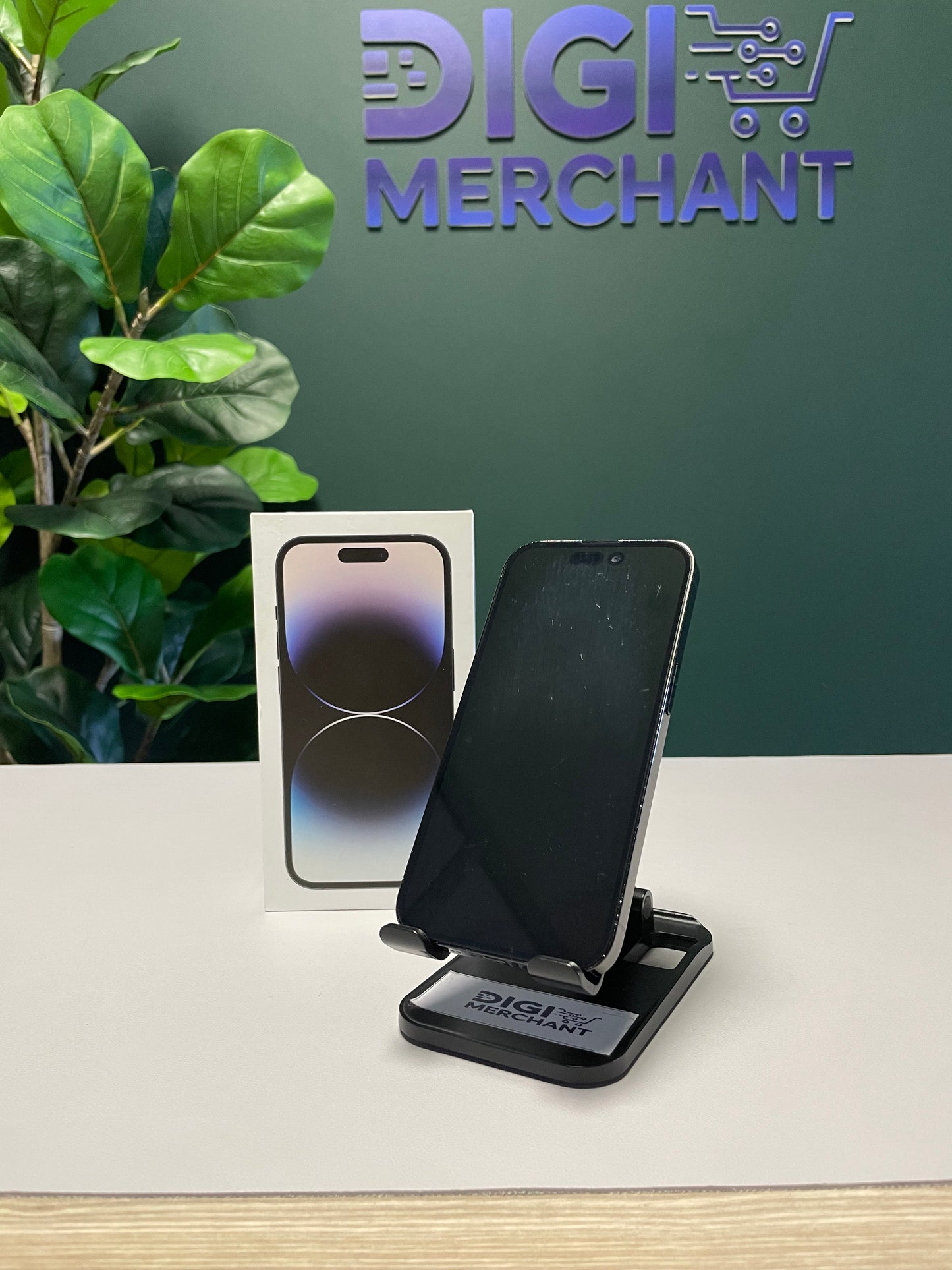 iPhone 14 Pro 128GB - Space Black (Pre-owned | B-Grade)