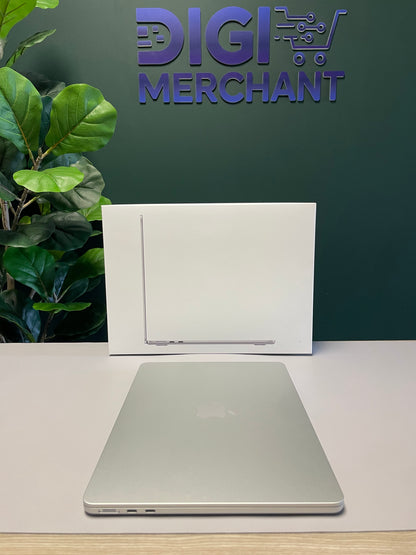 MacBook Air 13-inch | M5 Chip | 1TB | 24GB- Silver (Pre-owned | Pristine)