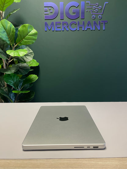 Apple MacBook Pro 14-inch With M4 Pro Chip 512GB | 24GB - Silver (Pre-owned | A-Grade)
