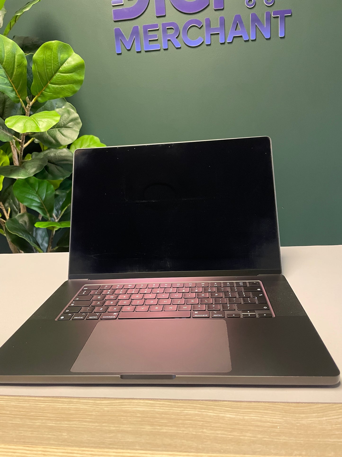 MacBook Pro 16-inch With M4 Pro Chip 512GB | 24GB - Space Black (Pre-owned |A-Grade)