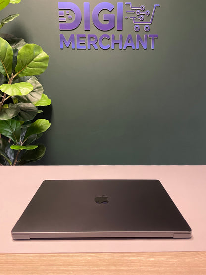 MacBook Pro 16-inch With M4 Pro Chip 512GB | 24GB - Space Black (Pre-owned |A-Grade)