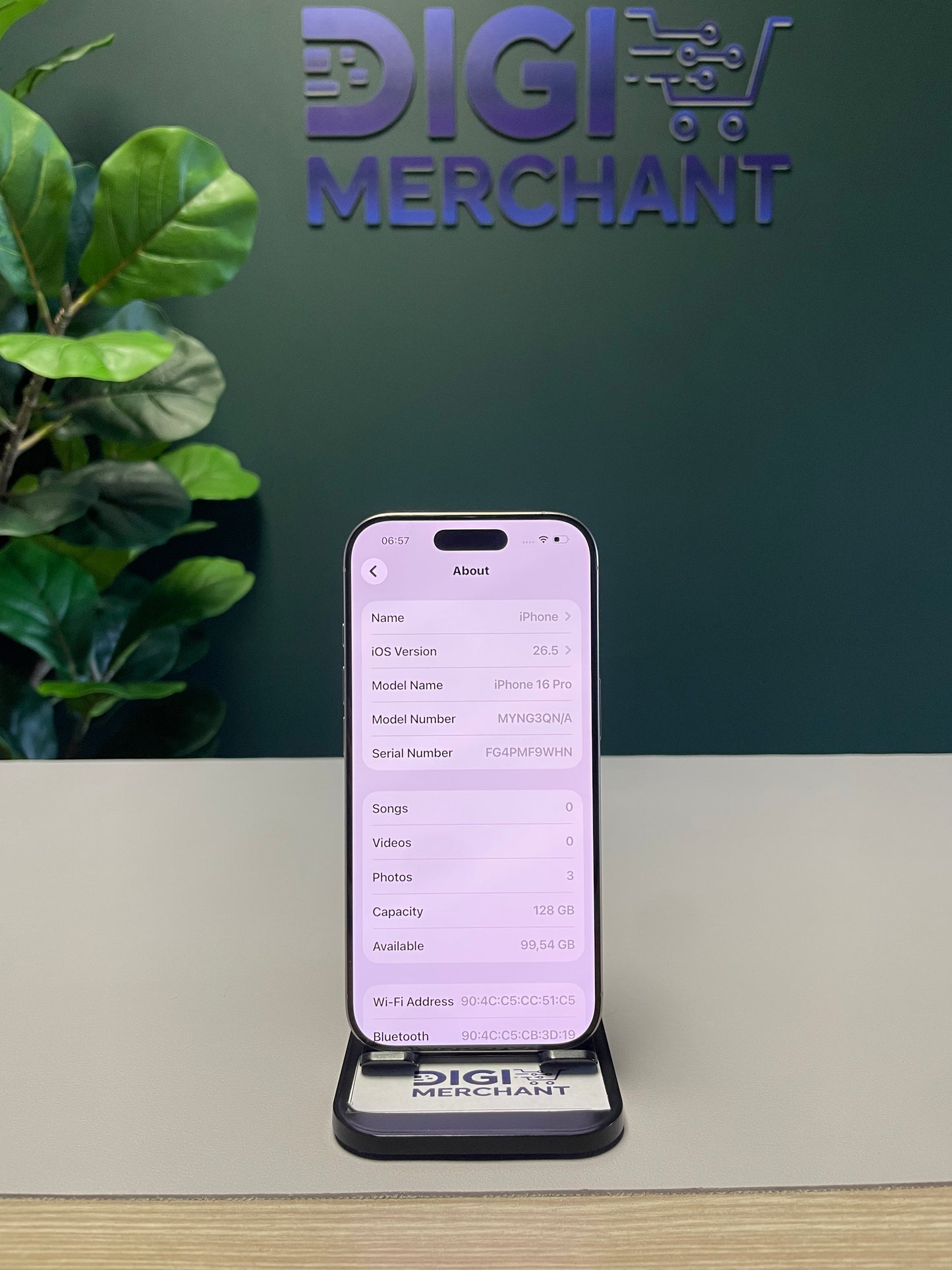 iPhone 16 Pro 128GB - Natural Titanium (Pre-owned | B-Grade)
