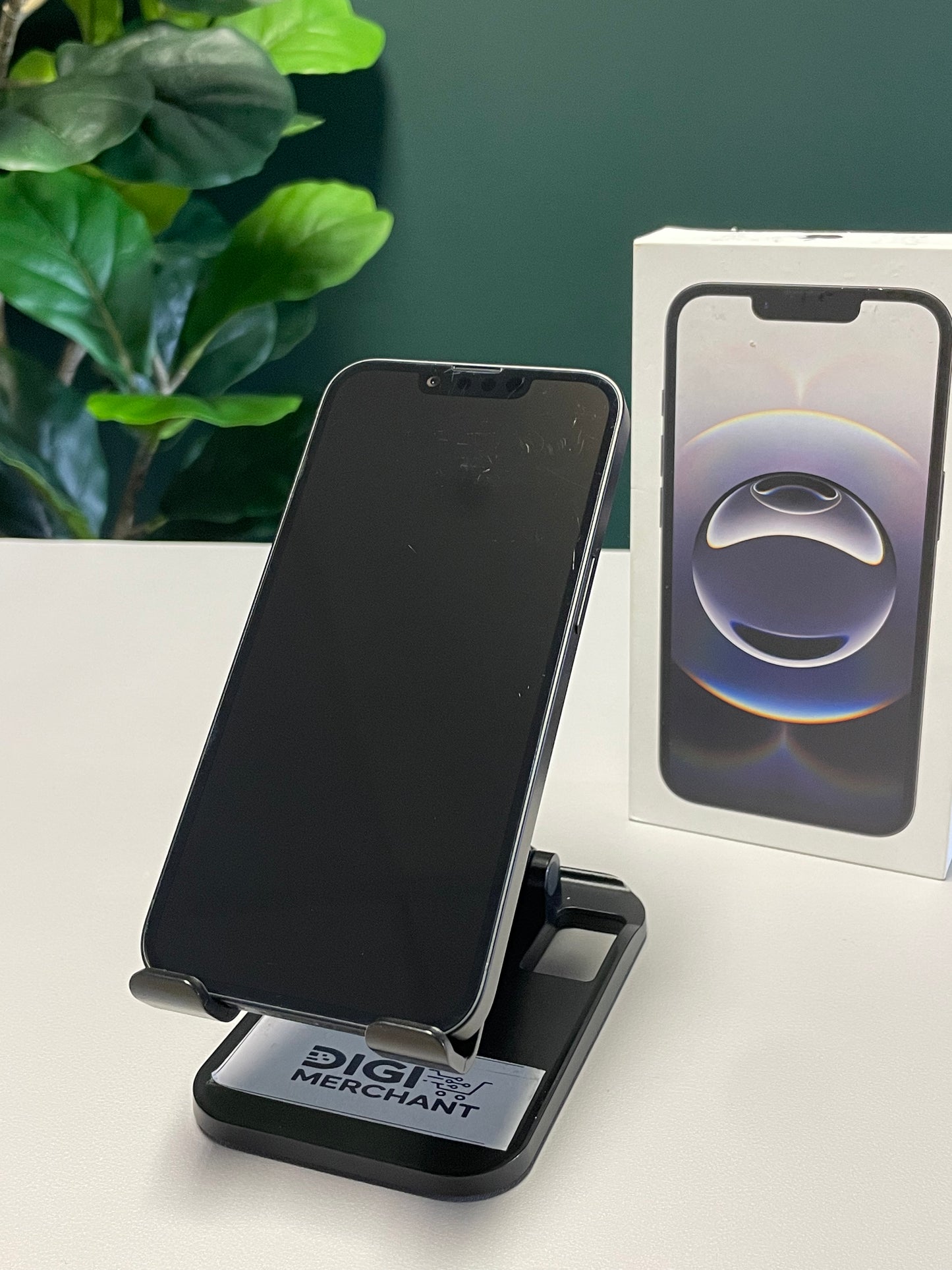 iPhone 16e 128GB - Black (Pre-owned | A-Grade)