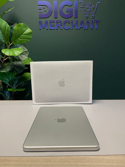 MacBook Neo 13-inch | A18 Pro | 512GB | 8GB - Silver (Pre-owned | Pristine)
