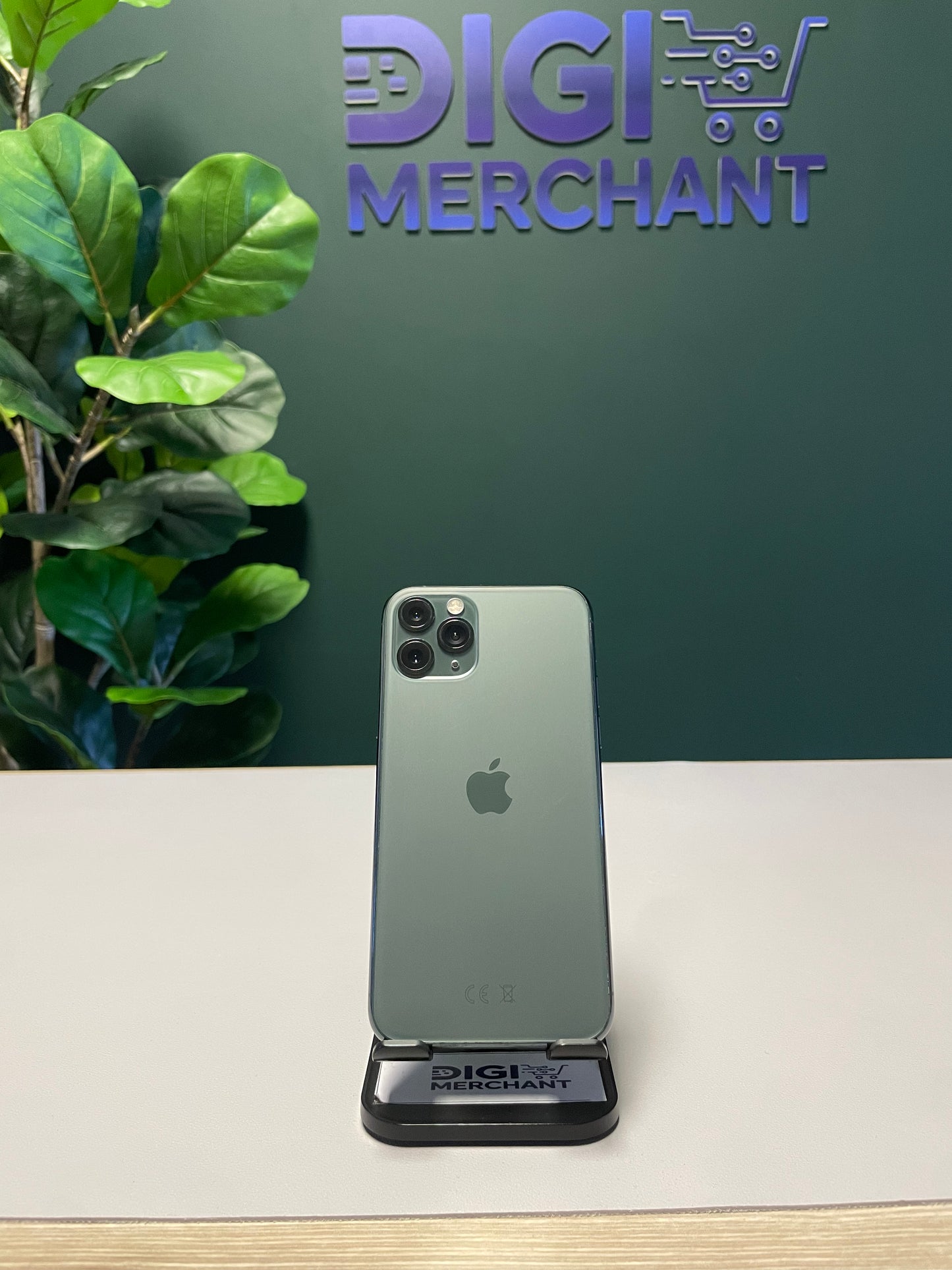 iPhone 11 Pro 256GB - Midnight Green (Pre-owned | A-Grade)