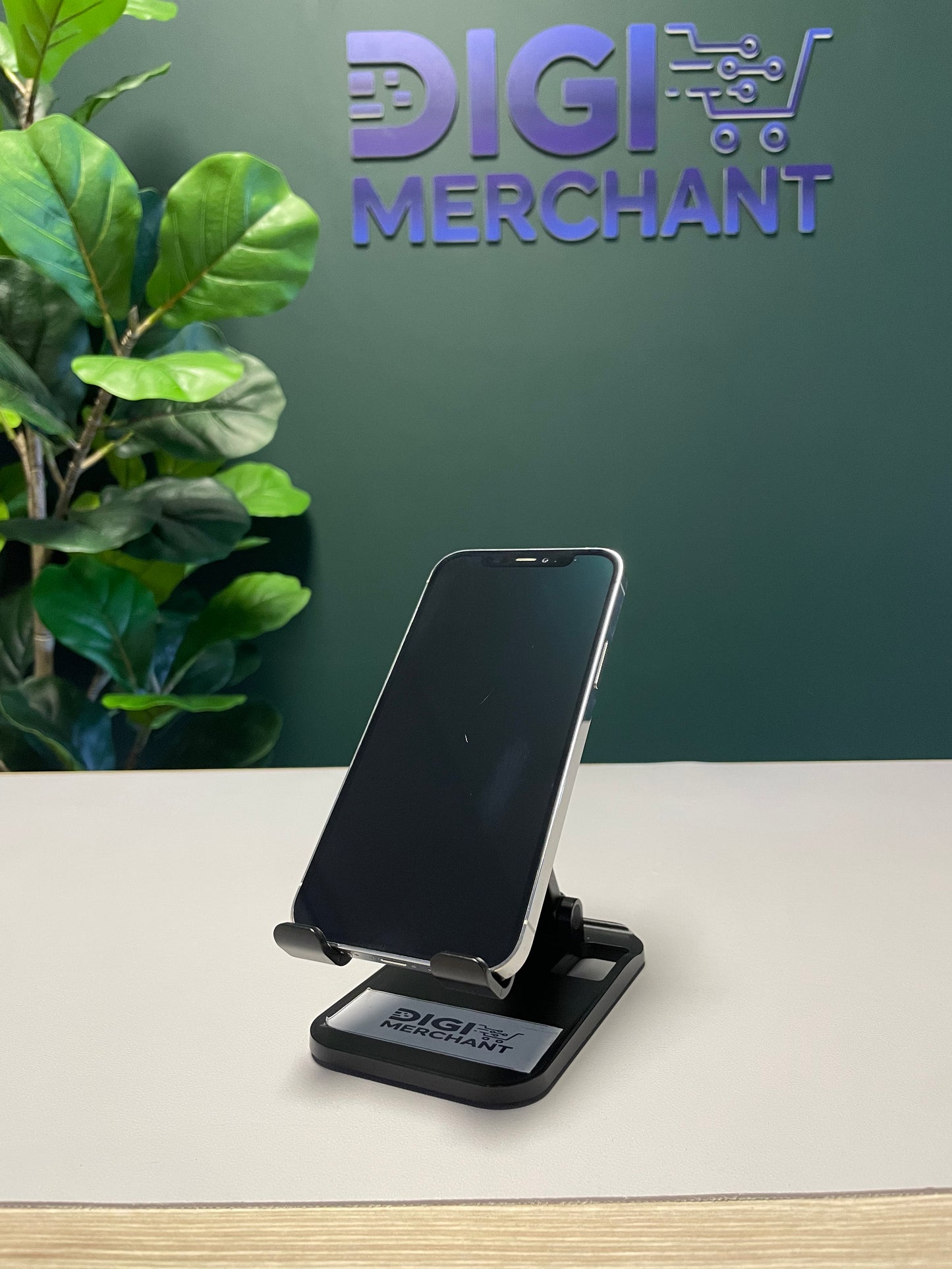 iPhone 12 Pro 128GB - Silver (Pre-owned | Pristine)