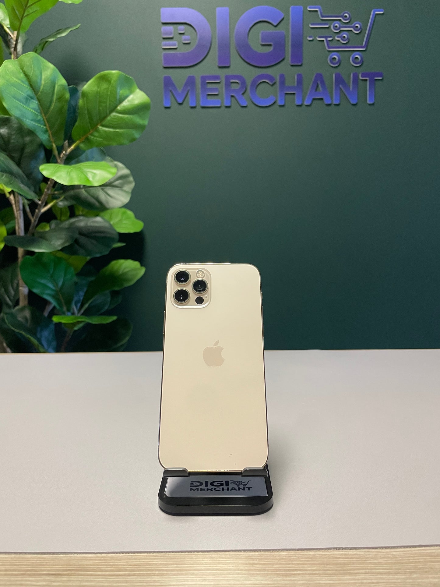 iPhone 12 Pro 512GB - Gold (Pre-owned | Pristine
