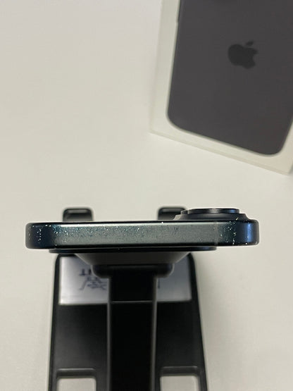 iPhone 16 128GB - Black (Pre-owned | B-Grade)