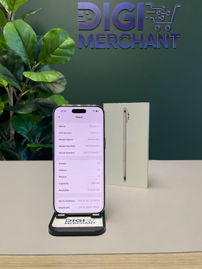 iPhone Air 256GB - Light Gold (Pre-owned | Pristine)