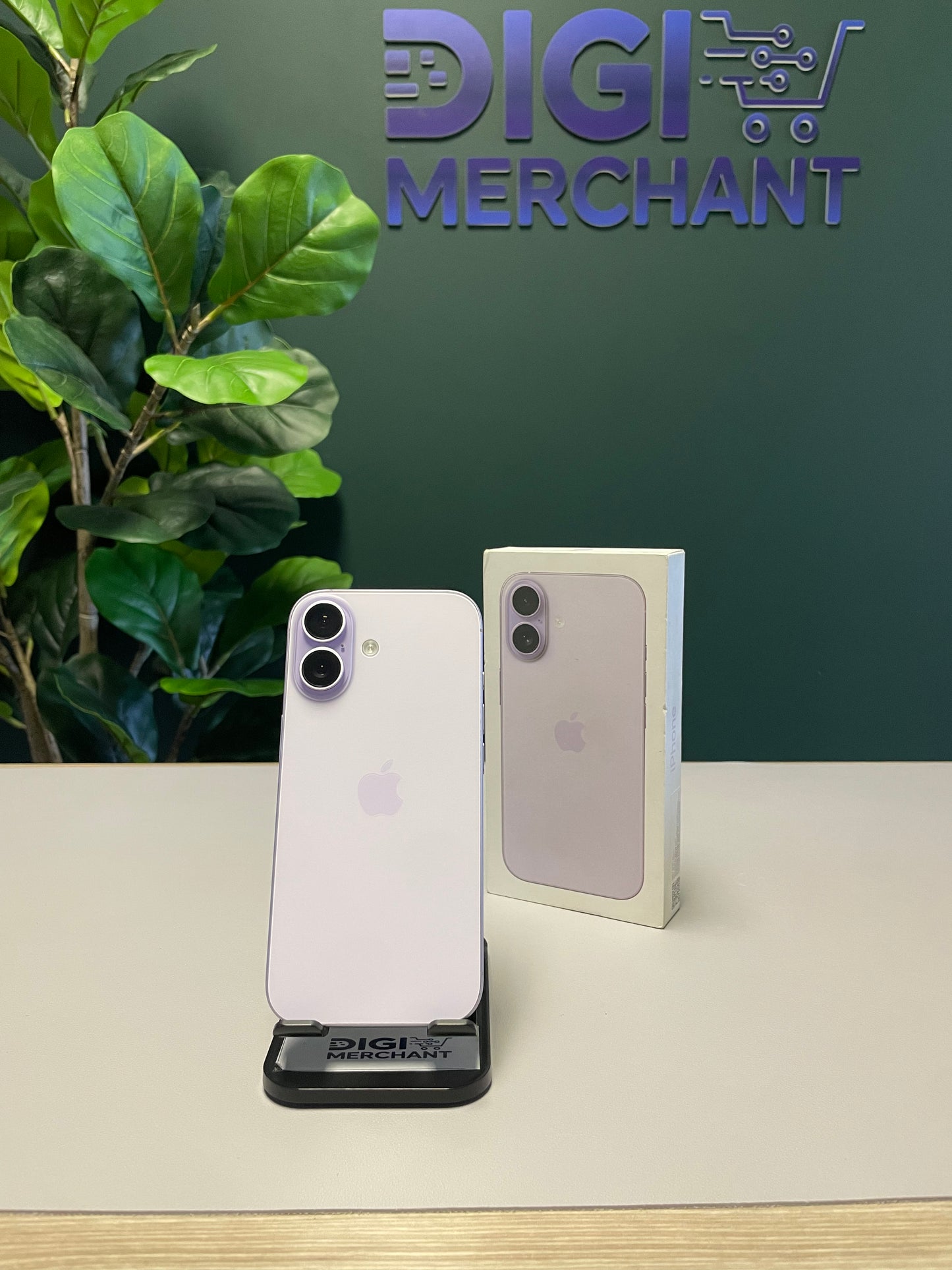 Apple iPhone 17 256GB - Lavender (Pre-owned | A-Grade)