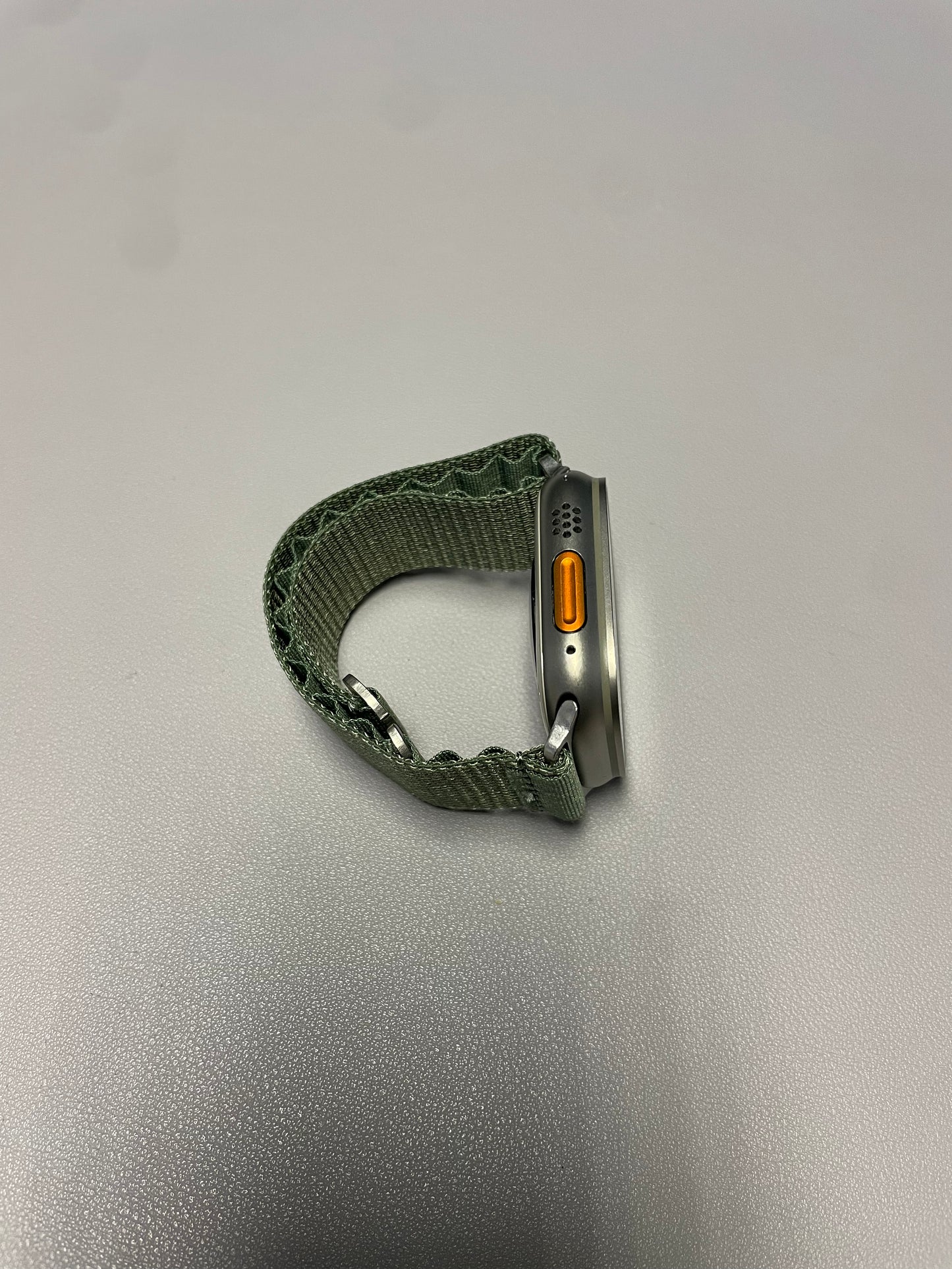 Apple Watch Ultra 2 Titanium Case With Green Alpine Loop (Pre-owned | Pristine)