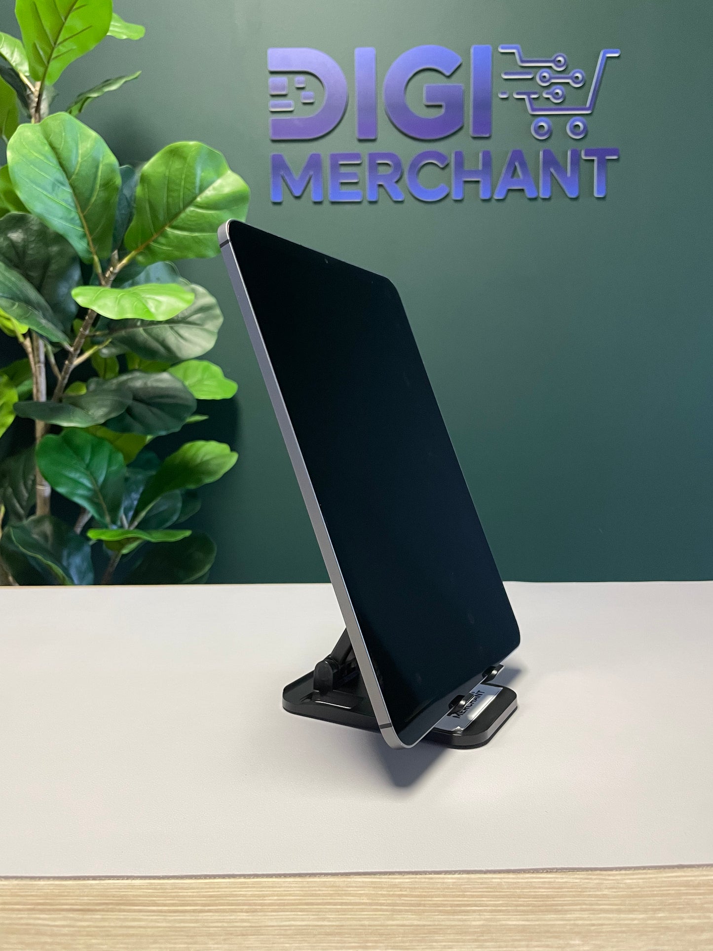 iPad Air 5th Gen M1 | WiFi + Cellular | 64GB - Space Grey (Pre-owned | Pristine)