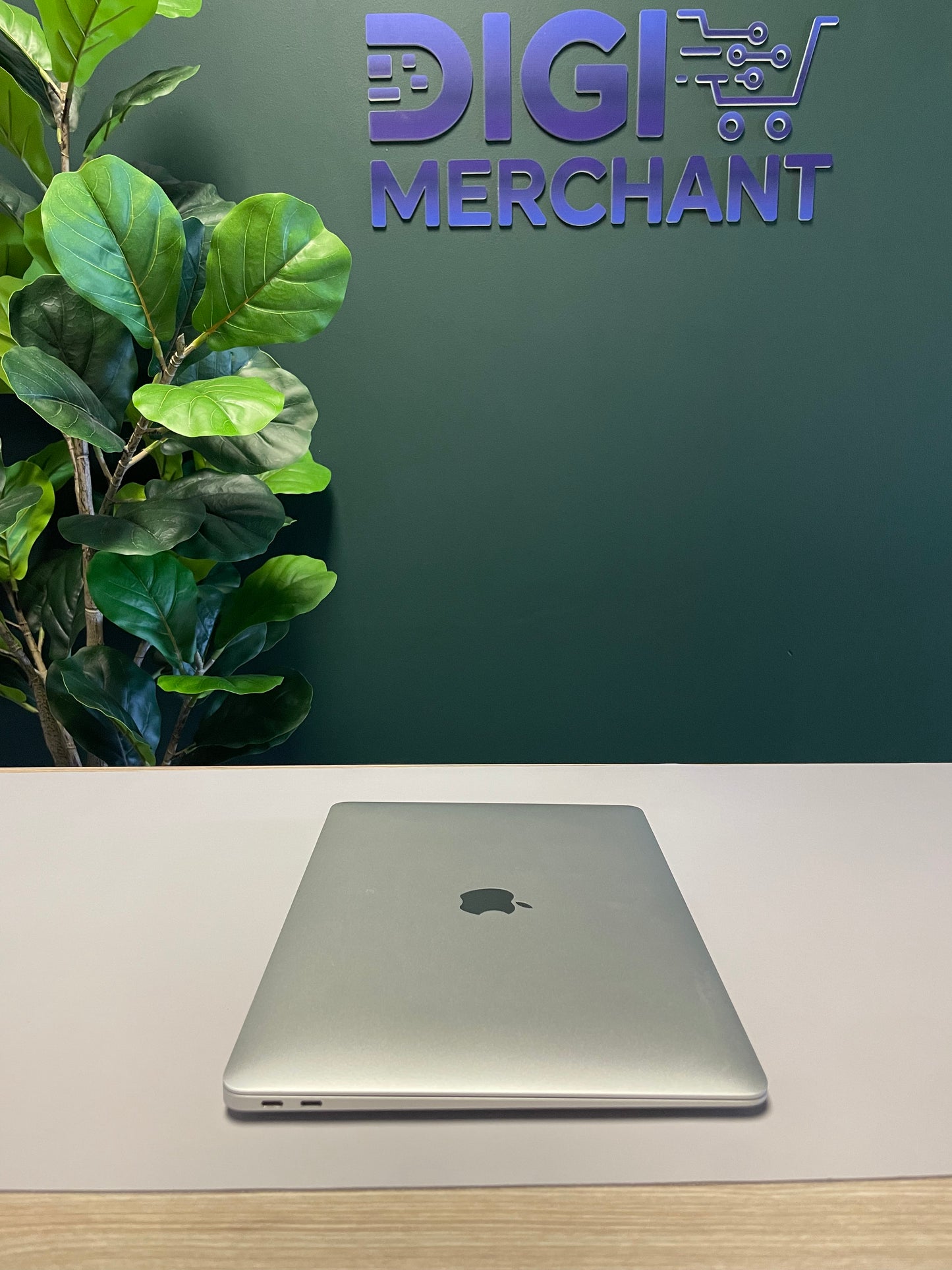 MacBook Air M1 - 256GB - Silver (Pre-owned | B-Grade)