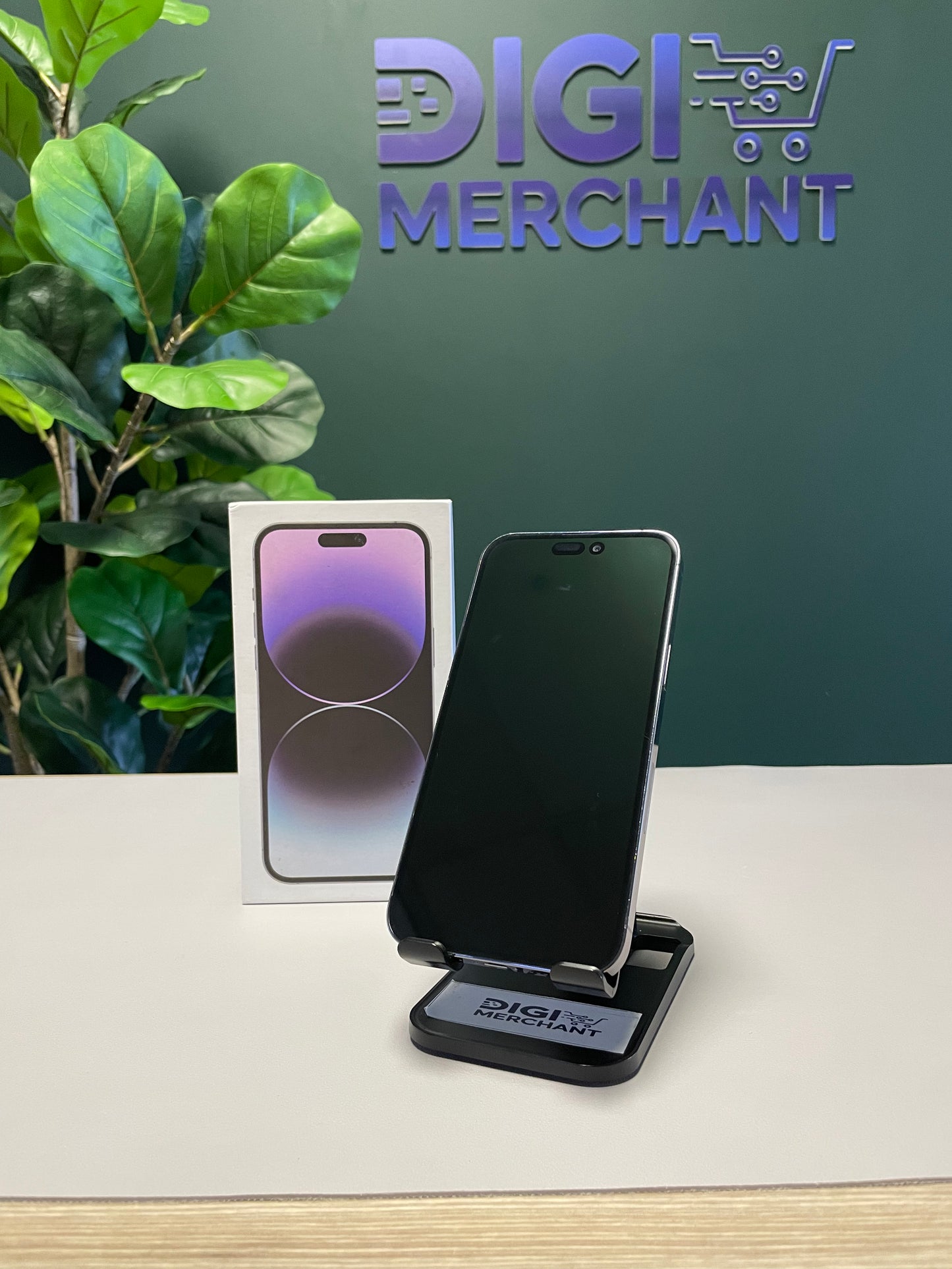 Apple iPhone 14 Pro Max 128GB - Deep Purple (Pre-owned | A-Grade)