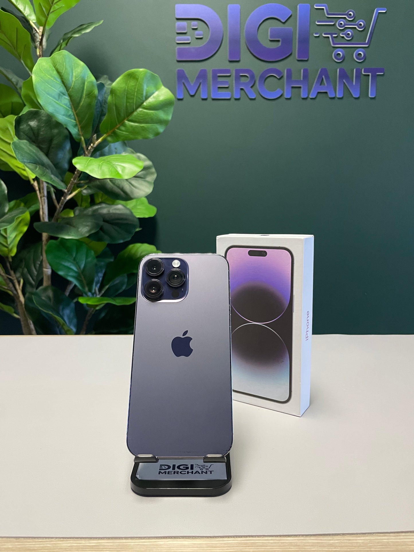 Apple iPhone 14 Pro Max 128GB - Deep Purple (Pre-owned | A-Grade)